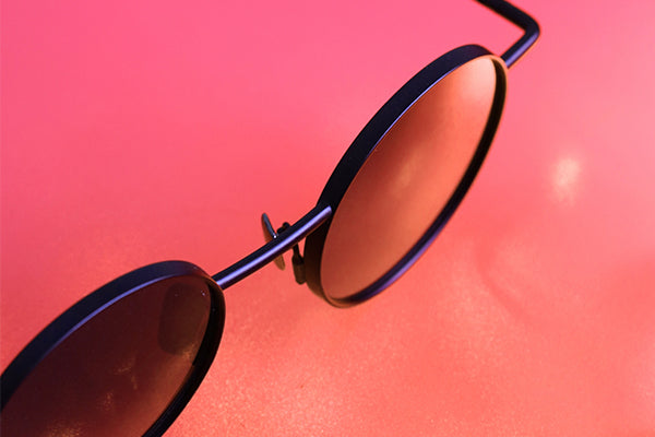 MOREL S'INVITE SOUS VOTRE SAPIN POUR LES FÊTES